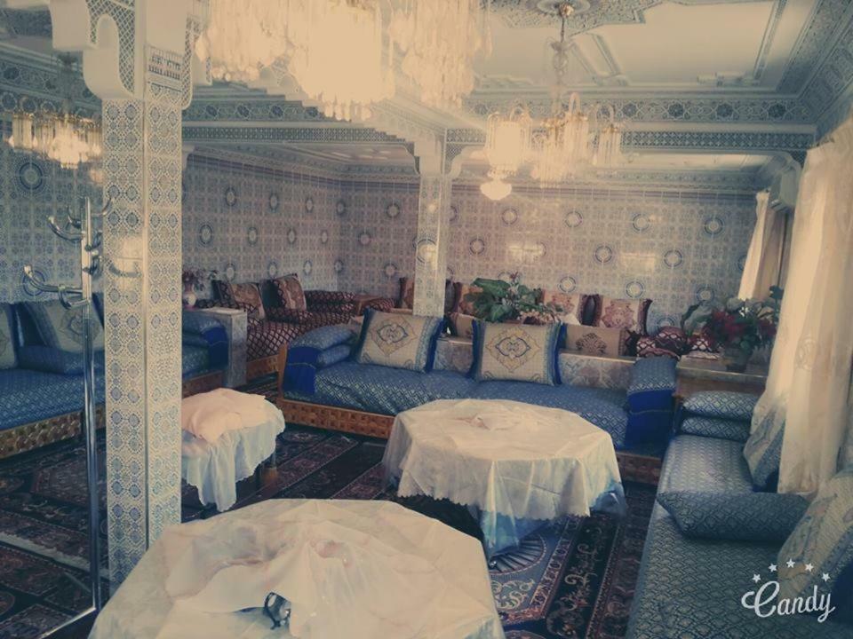 ホテル La Paillade Oulad Barrehil エクステリア 写真